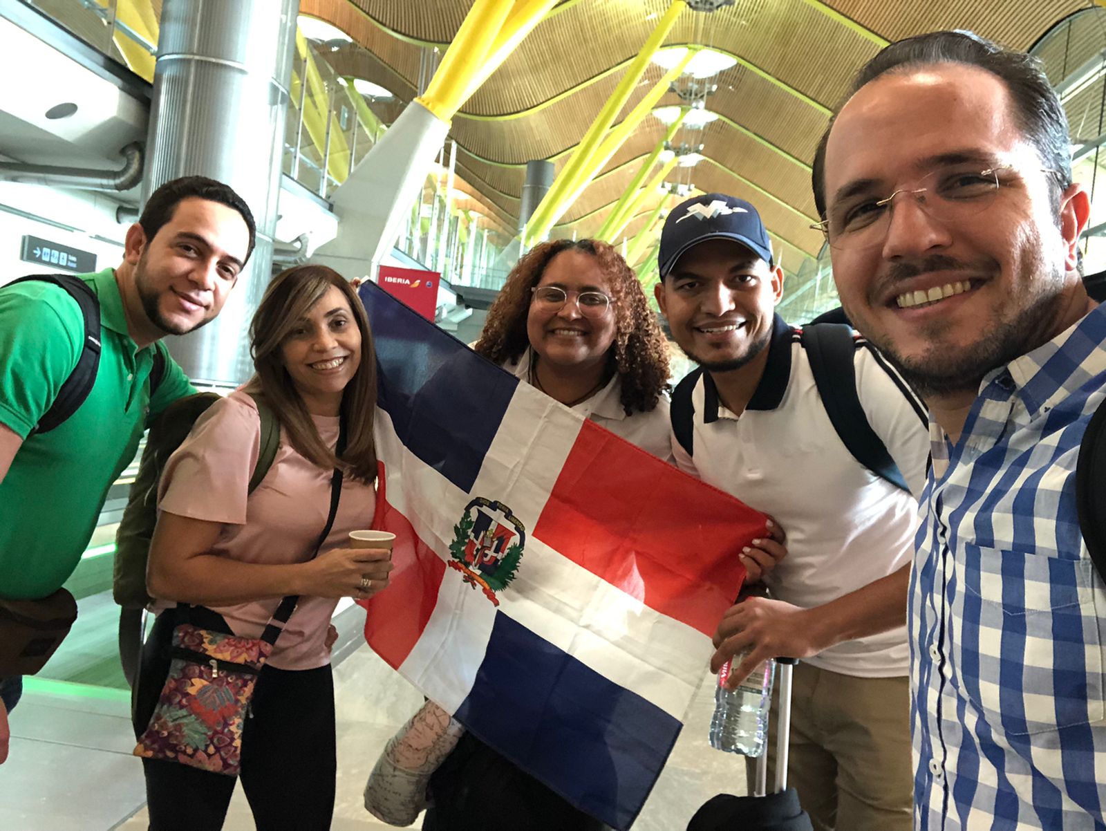 Vladimir Jiménez, Walkiria Estévez, Angélica Vásquez, Wilkis Santana y Claudio Caamaño / Fuente externa